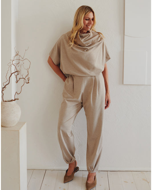 Hajtott szárú nadrág