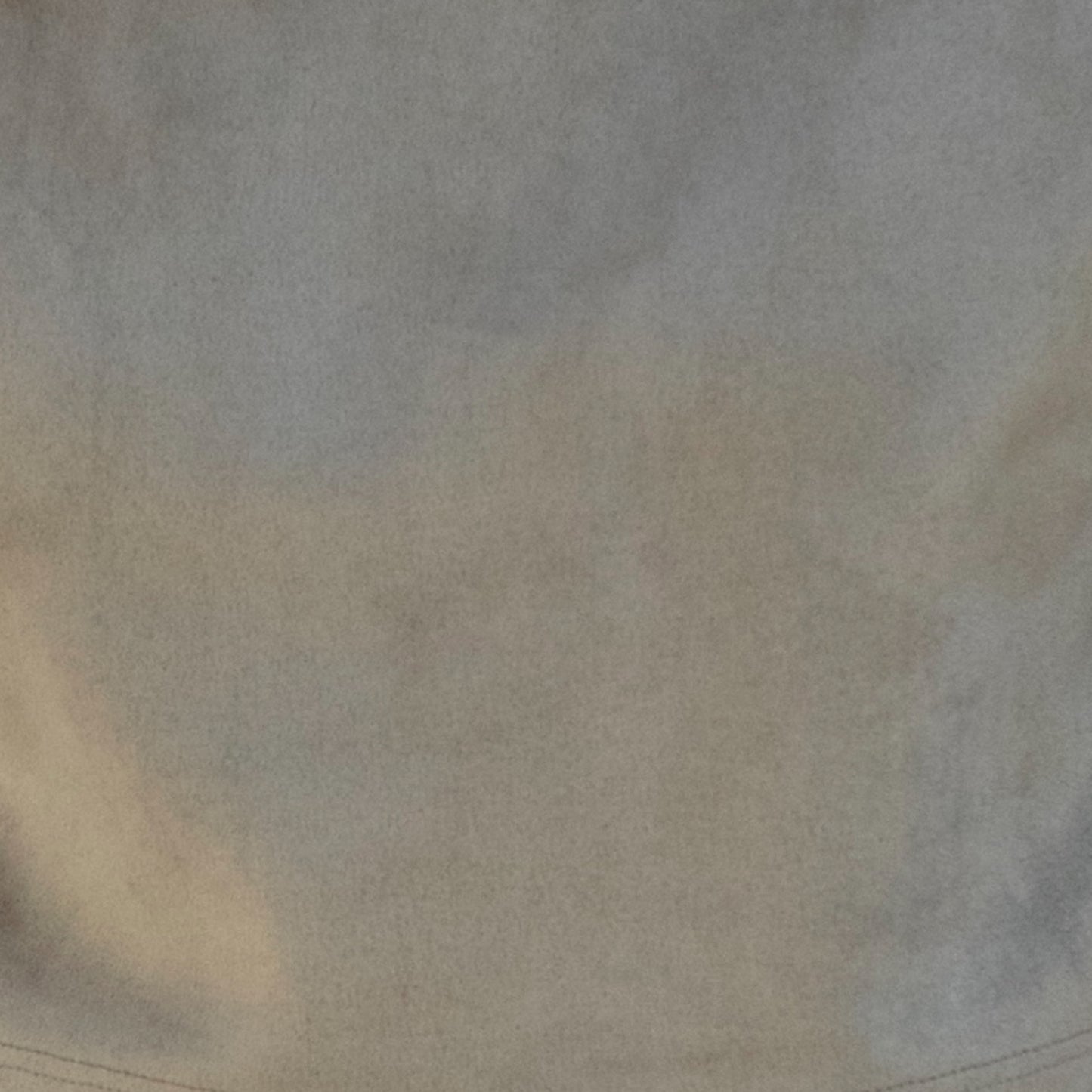 Rétegesen hajtott nyakú ruha