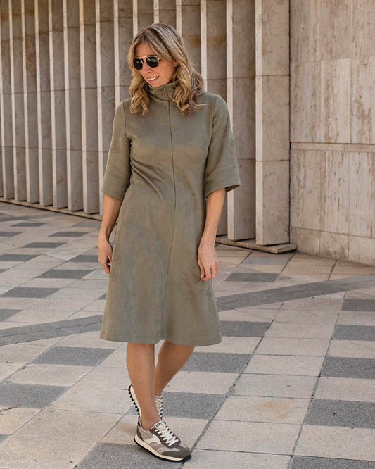 Harang ujjú derék hangsúlyos ruha