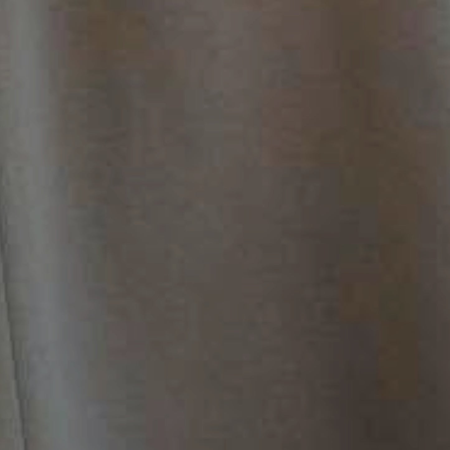 Rétegesen hajtott nyakú ruha